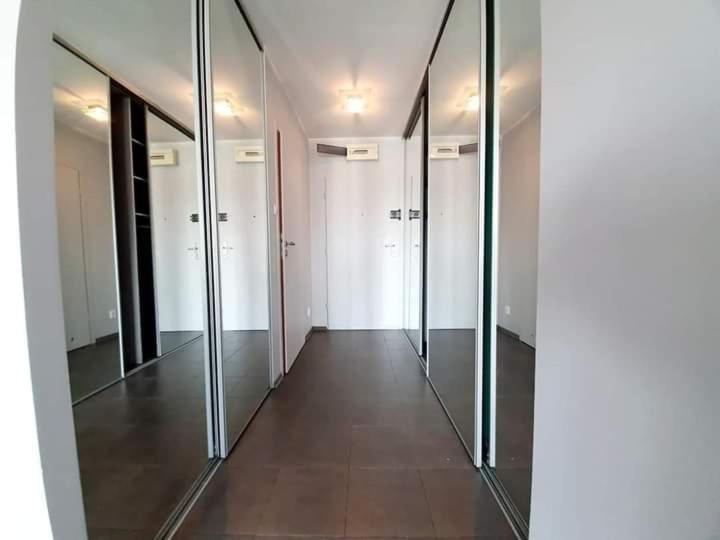 Lucka Residence Warsawa Bagian luar foto